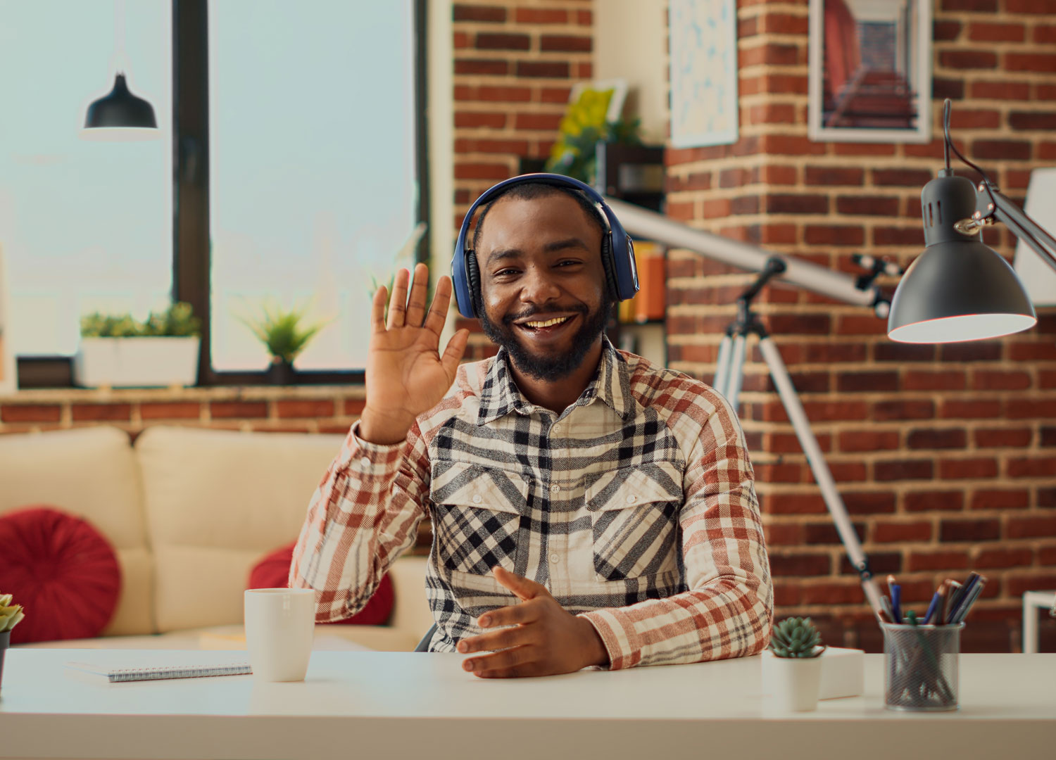 Arts-gallery-and-entertainment